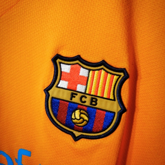 Barcelona 2006/2008 Away Jersey – Lionel Messi #19 – Size L – Orange Nike Shirt - Picture 3 of 12
